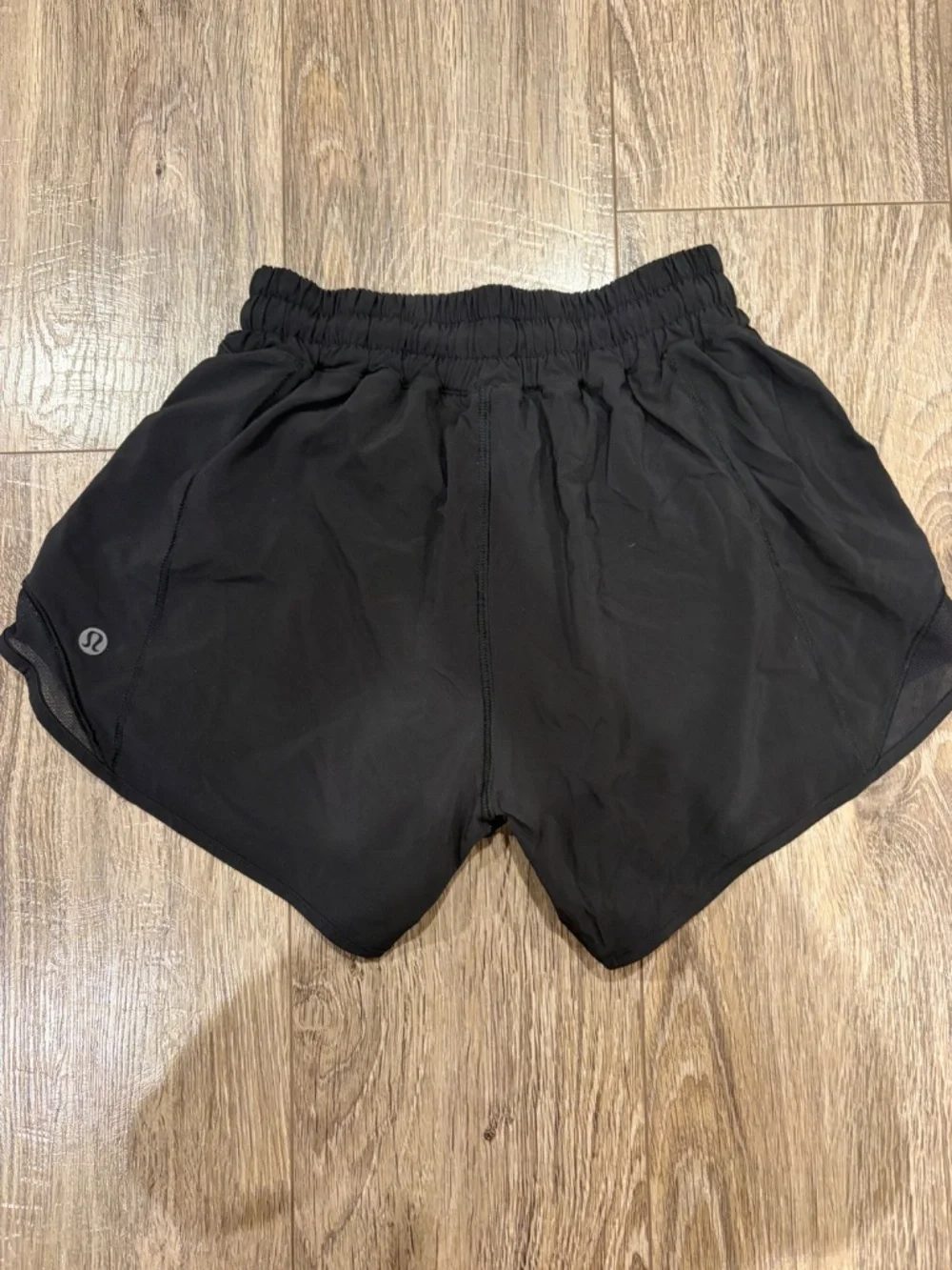 Lululemon Hotty Hot low rise Shorts